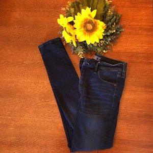 Abercrombie size 2 high rise super skinny! Great condition!!